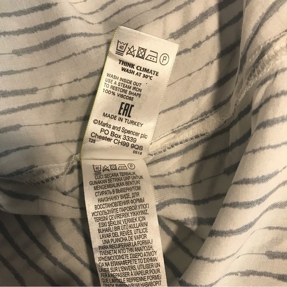 New ! M&S Collection Tunic/Blouse Blue Patterned - Size 12 - Picture 8 of 8